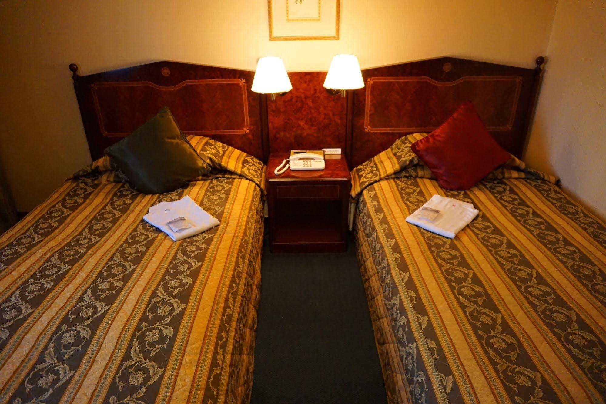 Dukes Hotel Nakasu Фукуока Екстер'єр фото