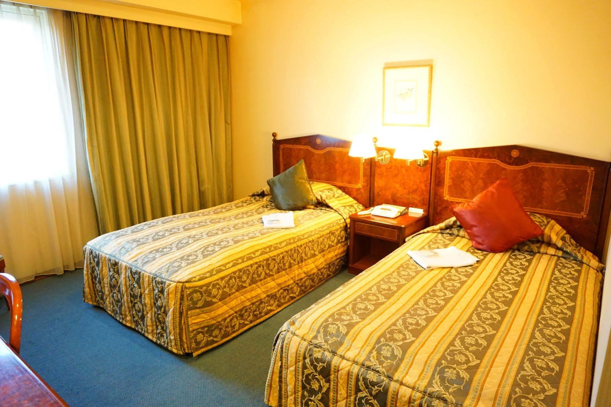 Dukes Hotel Nakasu Фукуока Екстер'єр фото